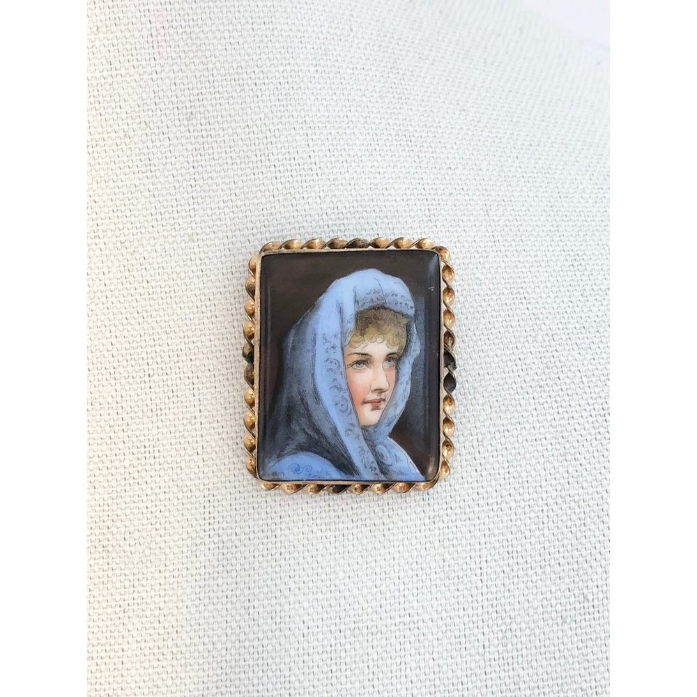 Antique Victorian Hand Painted Miniature Portrait Brooch